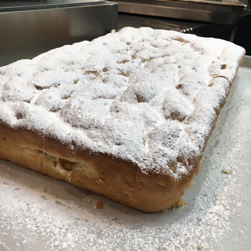 Focaccia alle mandorle sweet almond focaccia